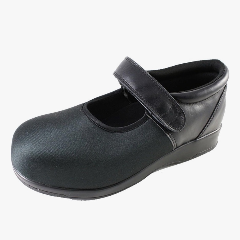 Pedors Women’s Therapeutic Black Mary Jane Strap Shoe Sz 9 Wide